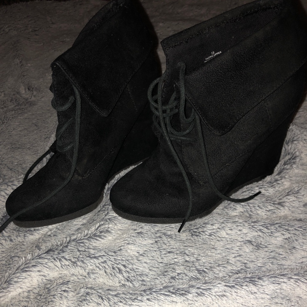 Target wedges